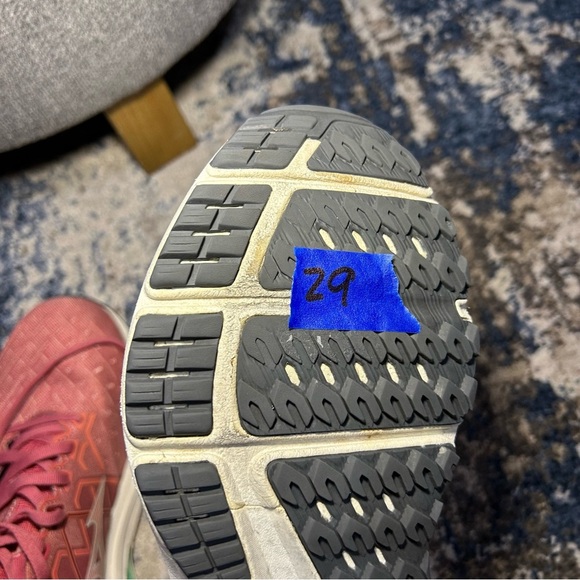 Mizuno Pink Rosette Wave Inspire 18 Lace-Up Sneakers Size 9.5 - Picture 12 of 12